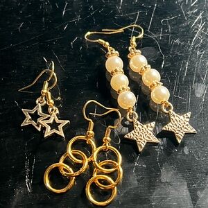 3 Elegant Gold Star and Pearls Earrings Set